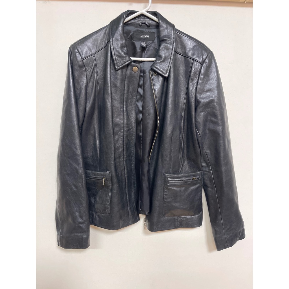 Alfani Womens Black Genuine Leather Full Zip Jacket Size Large L Pointed Collar